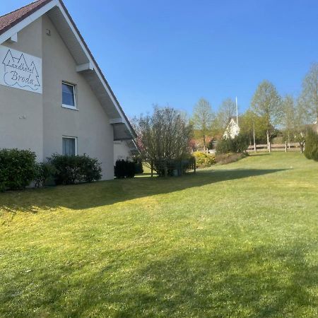 Landhotel Broda Neubrandenbourg Extérieur photo