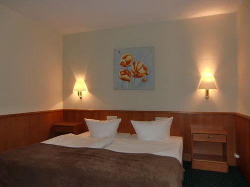 Landhotel Broda Neubrandenbourg Chambre photo